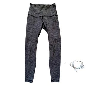 LULULEMON HIGH WAISTED BLACK GRAY HEATHERED 28” LEGGINGS